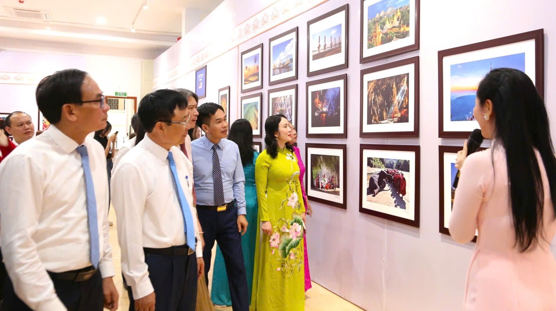 dat-nuoc-con-nguoi-asean-2-1747107035.jpg