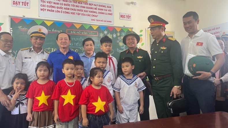 tham-truong-sa-stnn1-1748520240.jpg