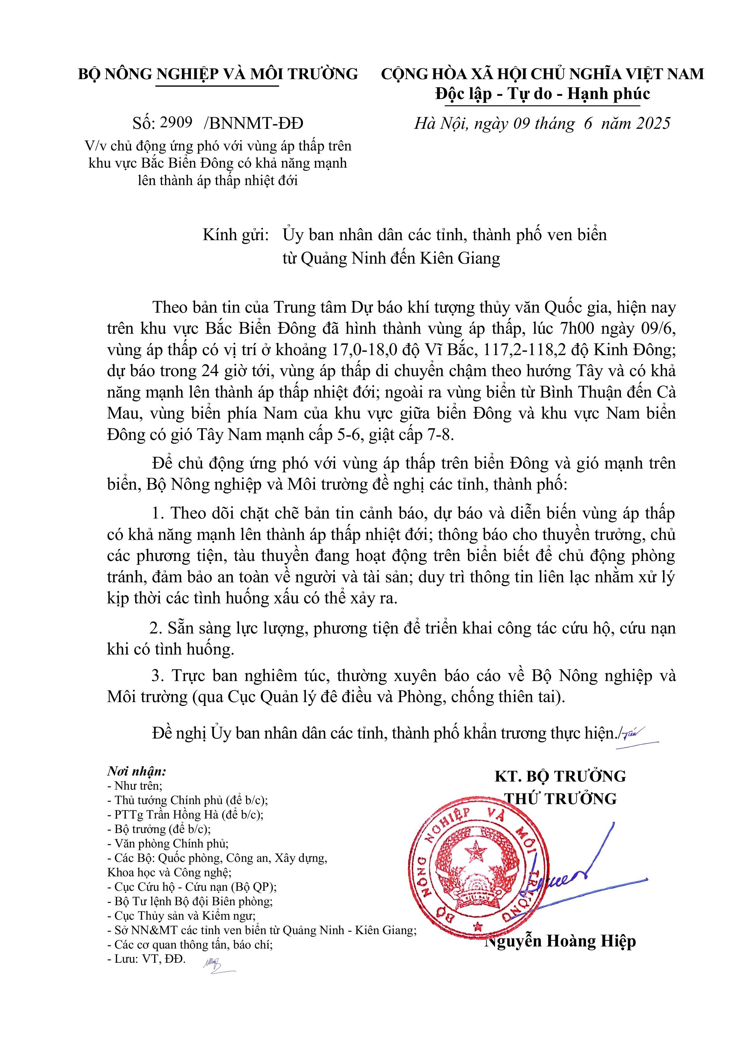 ung-pho-voi-ap-thap-nhiet-doi-stnn-1749526267.jpg