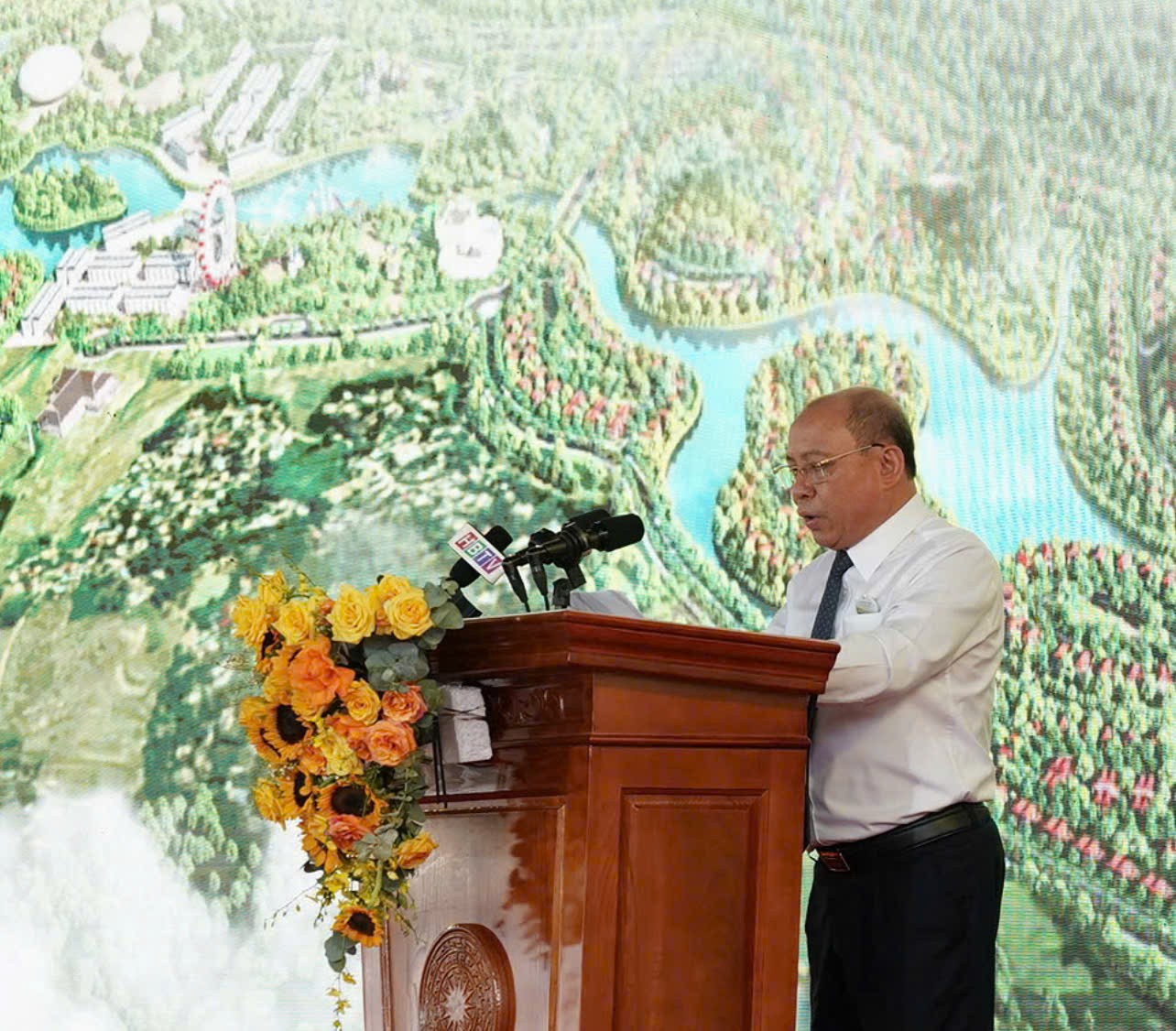 sun-group-khoi-cong-nha-may-stnn-2-1751017039.jpg