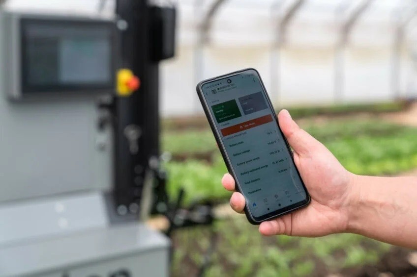 roboton-farmer-2-1752113476.jpg