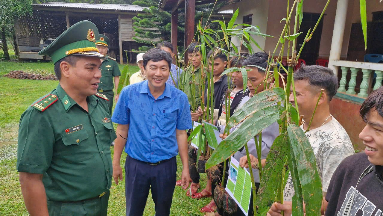 tre-bien-gioi-viet-lao-stnn-1-1753433437.jpg
