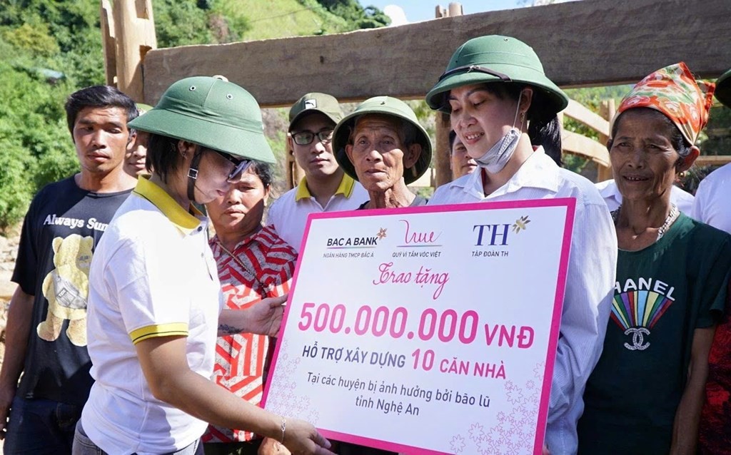 284-1753663336.jpg