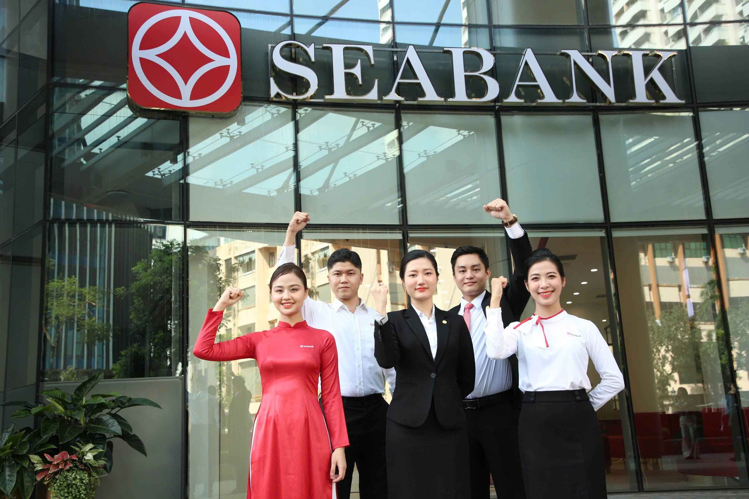 SeABank đã tập trung phát triển văn hóa coaching thông qua chương trình phát triển năng lực cho đội ngũ quản lý nhằm góp phần gắn kết, nâng cao năng lực cũng như chất lượng nhân sự 