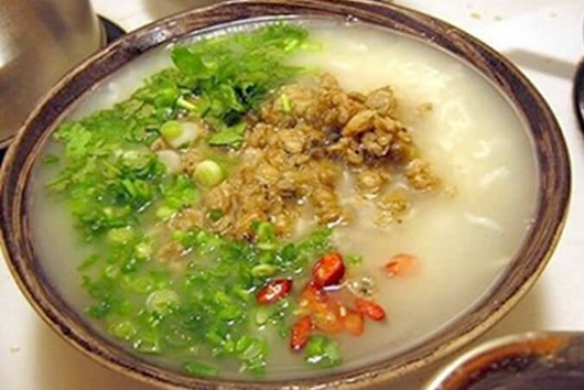 mon-an-hen-song-la-xuc-banh-da-chao-hen-duoc-nguoi-nhieu-du-khach-ua-chuong-anh-4-1755139297.jpg
