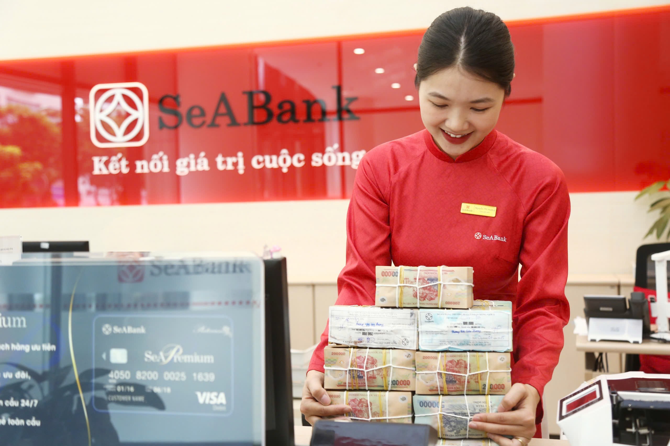 Trong 6 tháng đầu năm, Ngân hàng ghi nhận tổng tài sản đạt 379.087 tỷ đồng, tăng 16,4% so với cuối năm 2024, tương đương mức tăng ròng 53.388 tỷ đồng