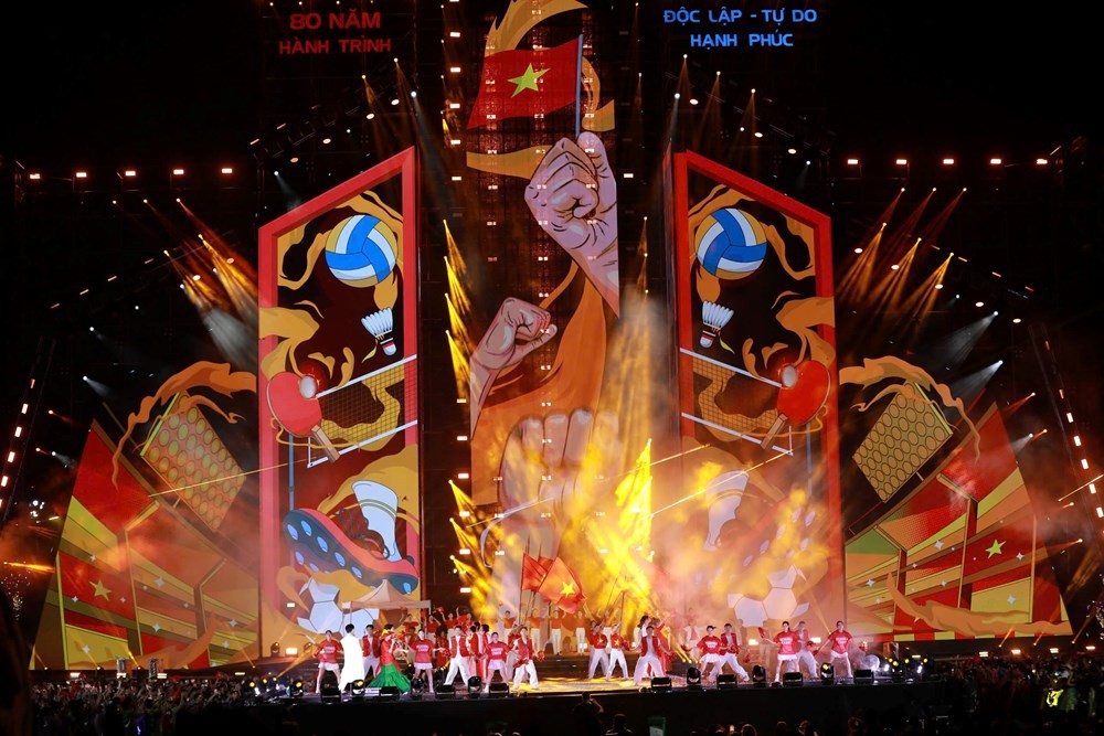 cam-on-concert-viet-nam-trong-toi-stnn1-1756262147.jpg