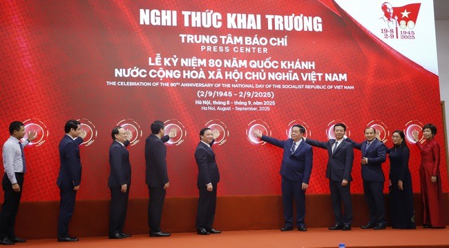 khai-truong-trung-tam-bao-chi-5-1756263894.jpg