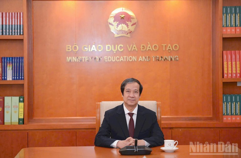 khai-giang-nam-hoc-2025-2026-stnn-2-1757038919.jpg