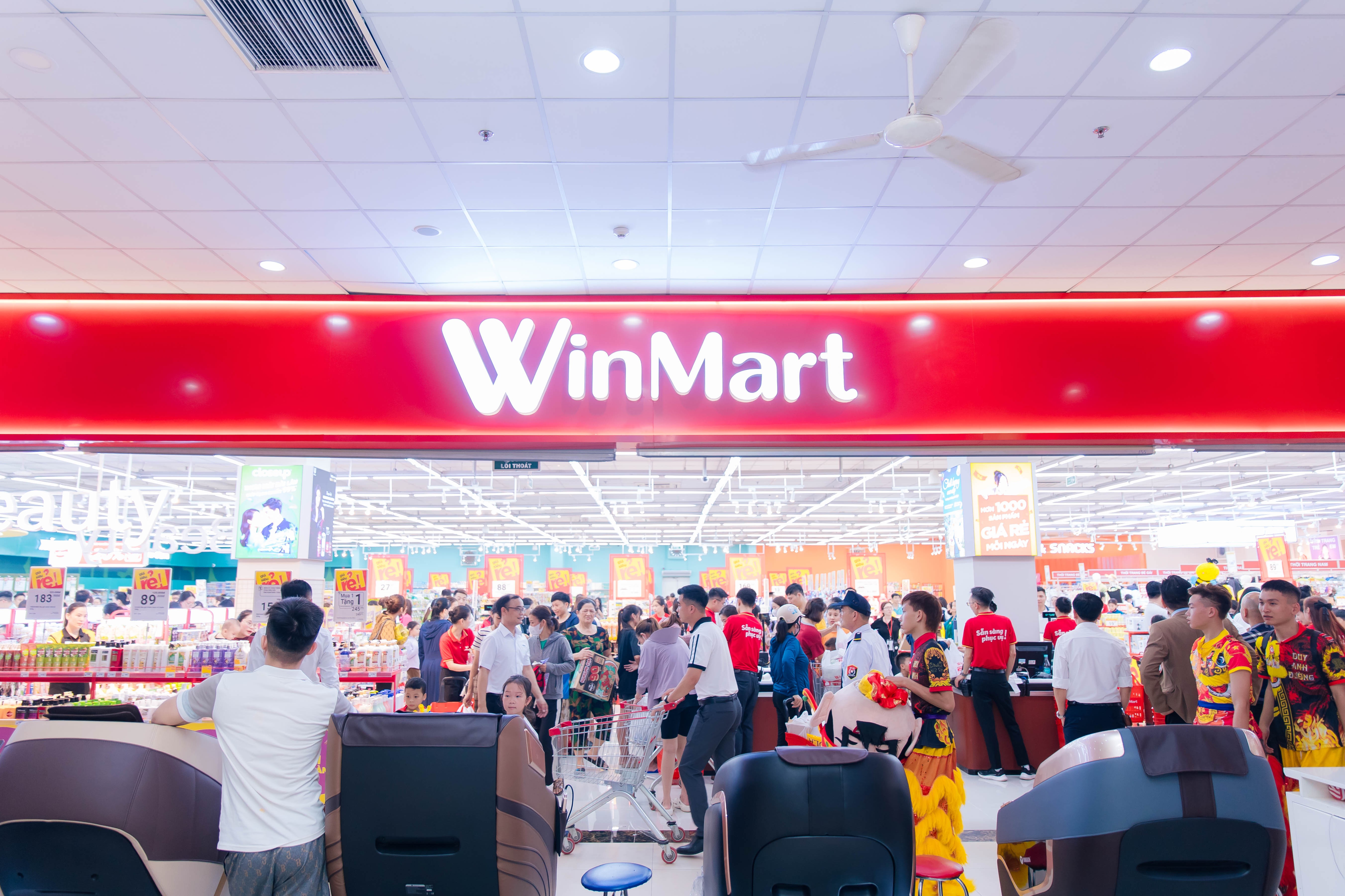 winmart-thu-hut-dong-dao-khach-hang-voi-chuong-trinh-giam-gia-hang-thiet-yeu-dip-khai-truong-1757550147.jpg