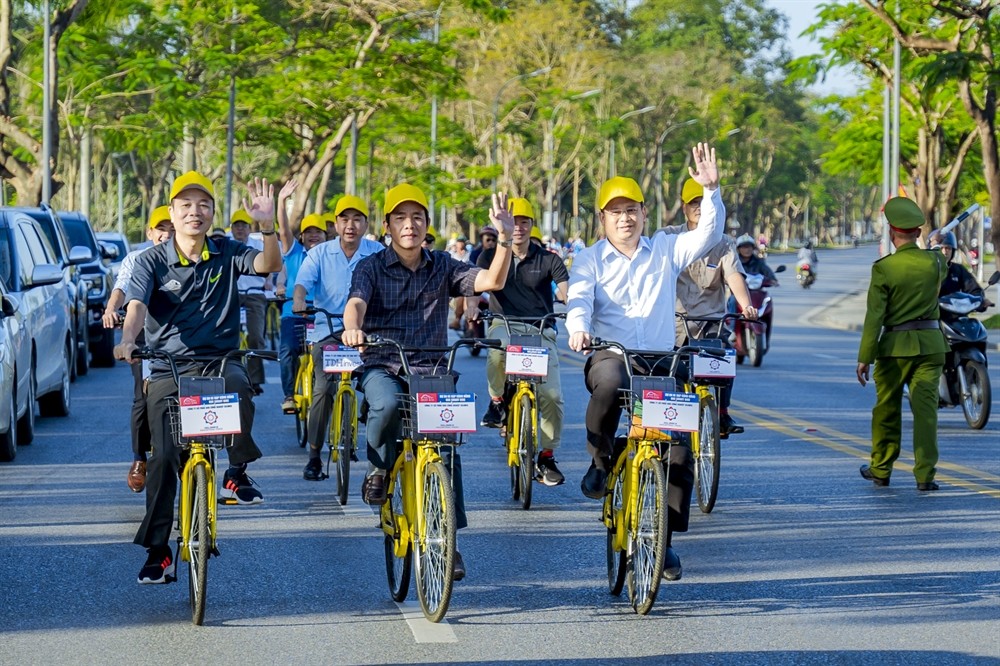 thanh-pho-hue-stnn-1-1759305042.jpg