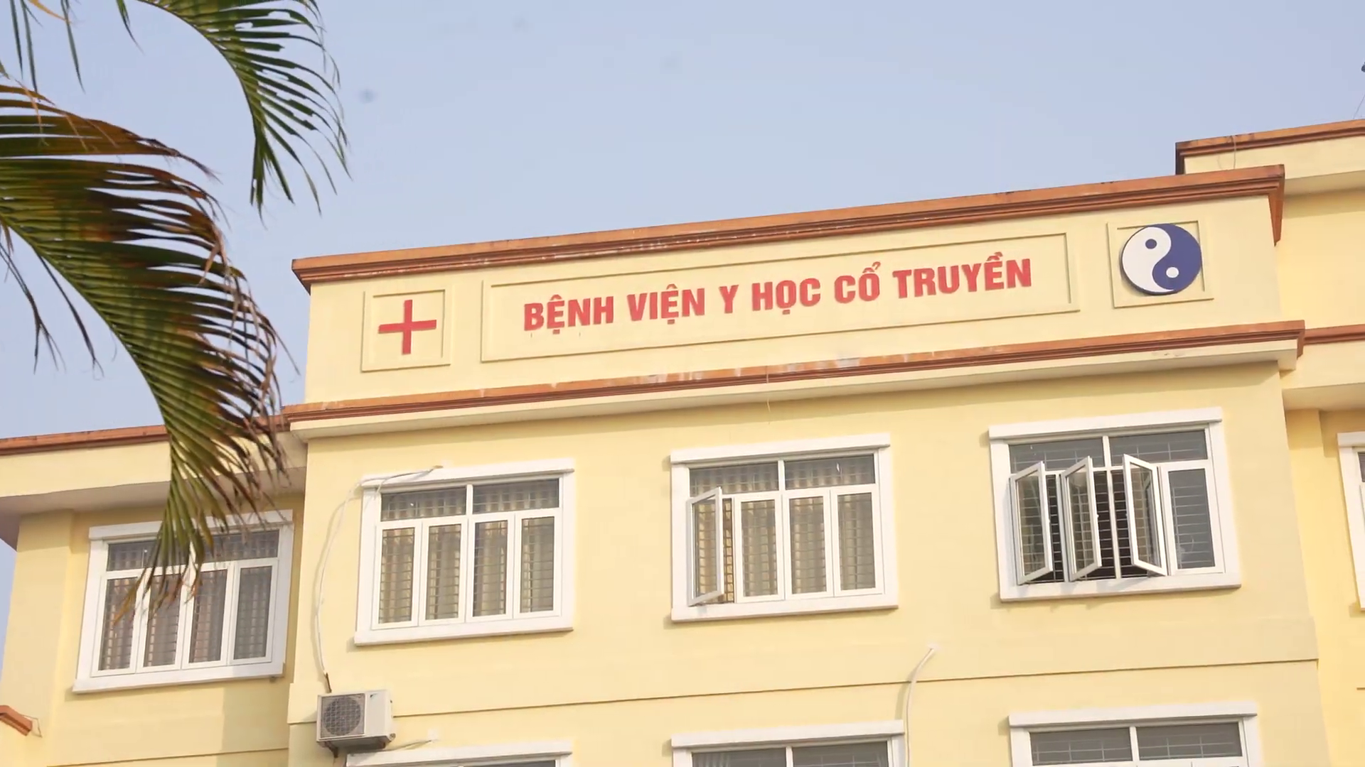 benh-vien-y-hoc-co-truyen-ha-nam-stnn-2-1768199278.png