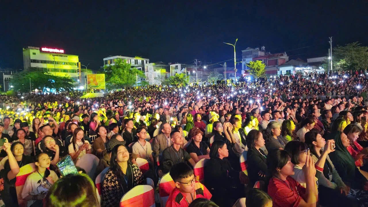 le-hoi-hoa-ban-2026-stnn-5-1773032887.jpg