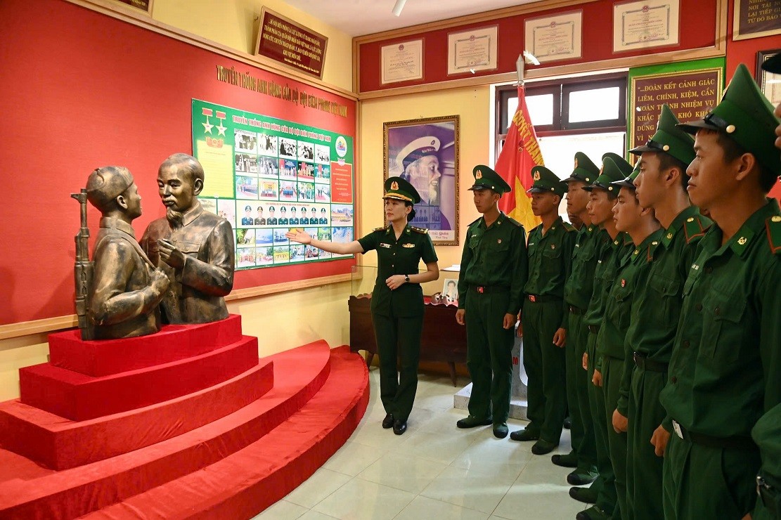 bo-doi-bien-phong-hue-7-1779242658.jpg