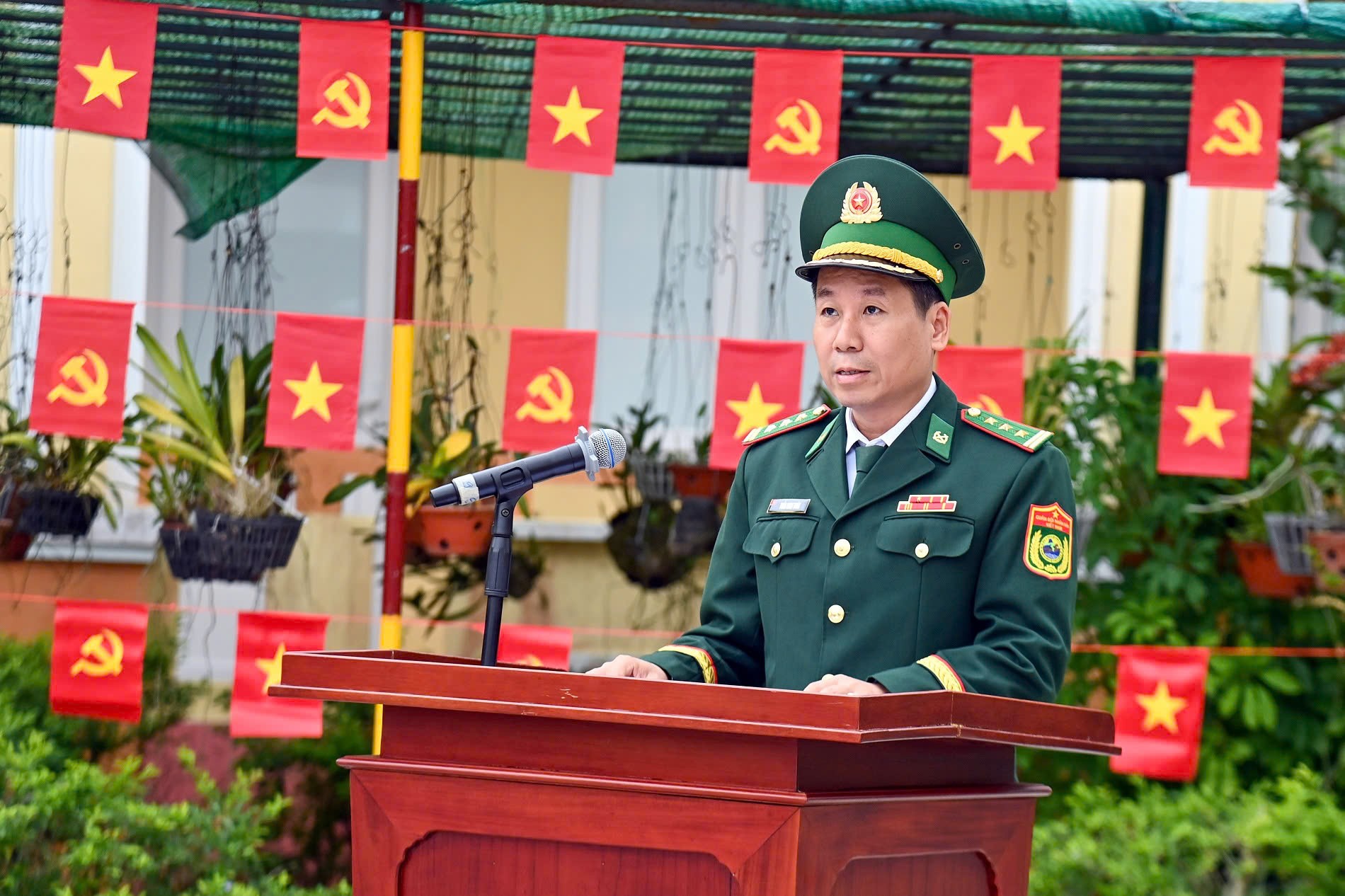 chien-si-moi-tuyen-the-stnn-5-1781078304.jpg