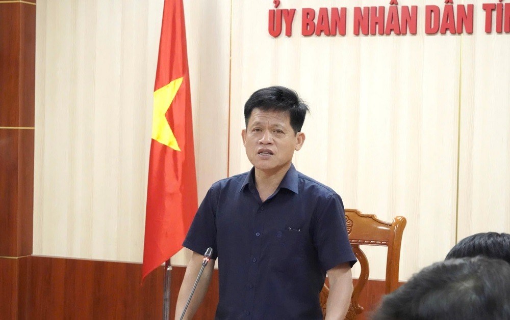 ubnd-tinh-quang-binh-to-chuc-hop-khan-phong-chong-chay-rung-stnn-1-1782378355.jpg