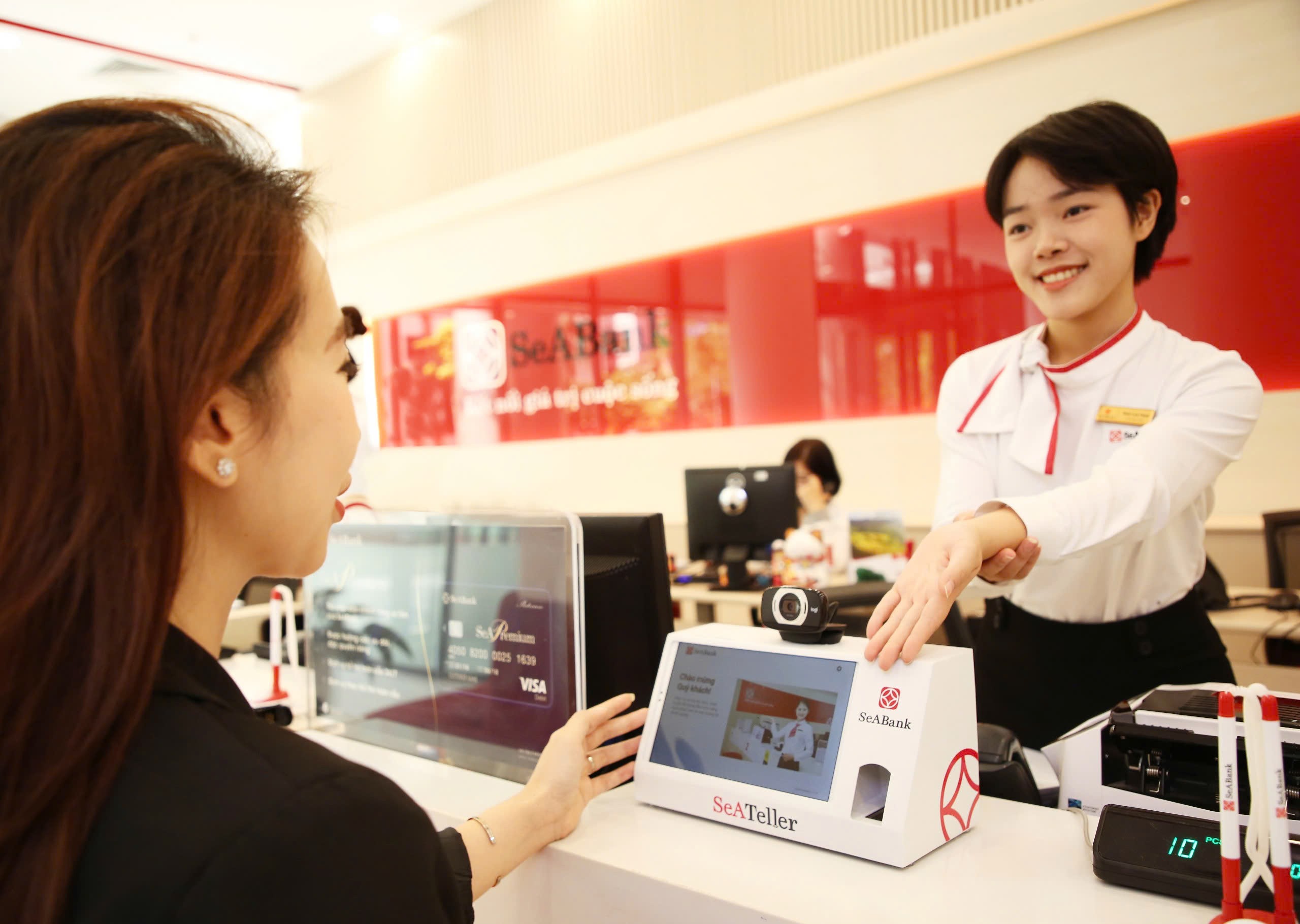 Phần mềm hỗ trợ quầy SeATeller giúp SeABank tự động hóa quy trình giao dịch