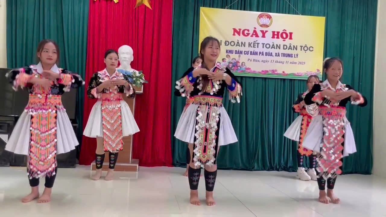 ban-pa-bua-trung-ly-1786417949.jpg