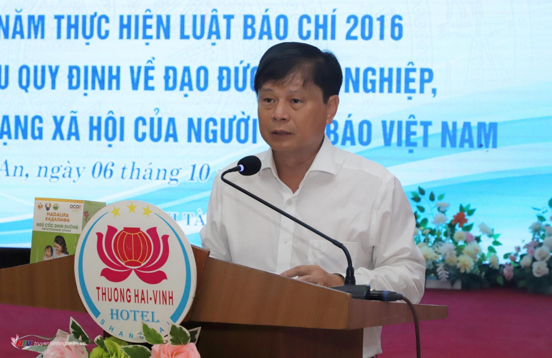 Ông Trần Trọng Dũng - Phó Chủ tịch Hội Nhà báo Việt Nam dự và phát biểu tại Hội nghị.