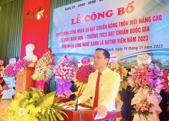 1.Đồng chí Nguyễn Văn Trường – Huyện ủy viên, Bí thư Đảng ủy xã Quỳnh Thạch phát biểu tại buổi lễ. 