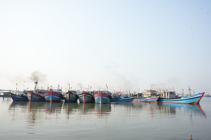 Ngư dân Thừa Thiên Huế đồng loạt mở chuyến biển, đánh bắt vụ cá đầu năm 2024