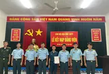Trái tim người thầy trong lồng ngực người lính