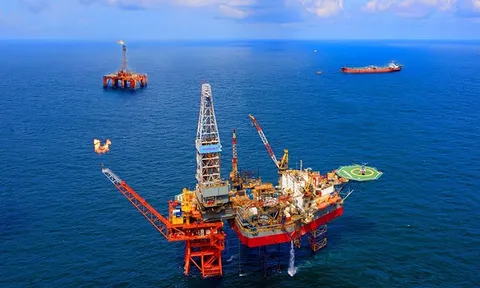 Giá dầu cao nhưng mỏ đã cạn kiệt, Tập đoàn Dầu khí Việt Nam tính toán gì?