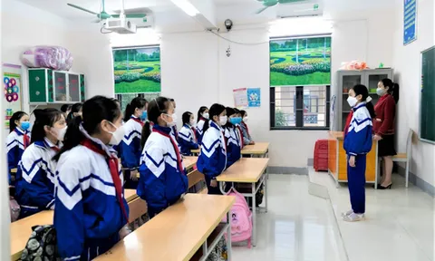 Khi nào học sinh Hà Nội quay trở lại trường học?