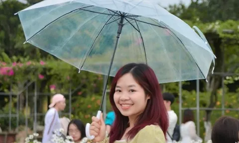 Nguyễn Thu Hằng – Đảng viên trẻ với thành tích học tập đáng nể và hoạt động Đoàn Hội xuất sắc