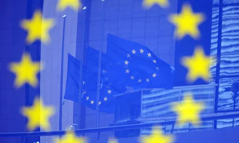 EU sẽ không cấm nhập khẩu năng lượng của Nga