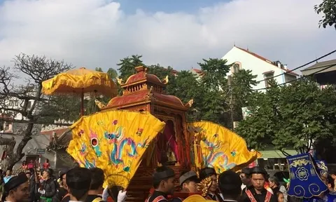 Độc đáo đất Kinh Kỳ: Điệu múa chỉ dành riêng cho… đấng mày râu!