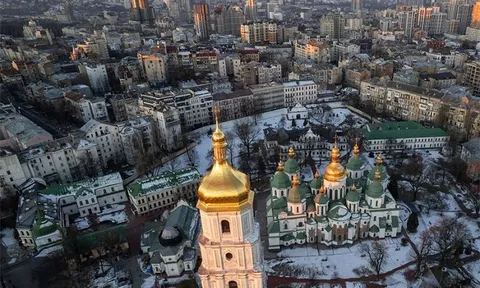 Ukraina cần bao nhiêu tiền để xây dựng lại?