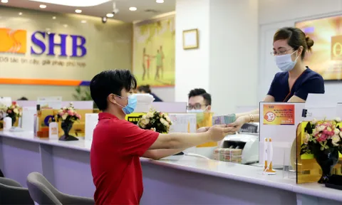 SHB tặng đến 85% phí bảo hiểm nhân thọ cho khách hàng