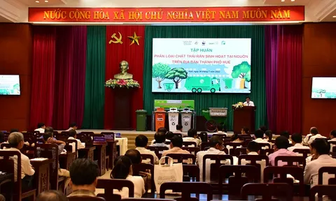 TP Huế triển khai chương trình phân loại chất thải rắn sinh hoạt tại nguồn