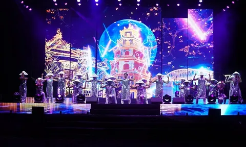 Rực rỡ đêm Gala âm nhạc “Chào Huế” khép lại tuần lễ Festival Huế 2022