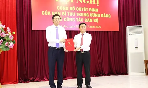 Ông Hoàng Nghĩa Hiếu giữ chức Phó Bí thư Tỉnh ủy Nghệ An