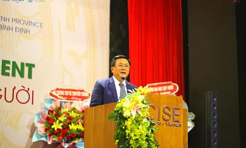 Hội thảo quốc tế “Khoa học, Đạo đức và Phát triển con người”: Đổi mới, sáng tạo, lấy con người trung tâm