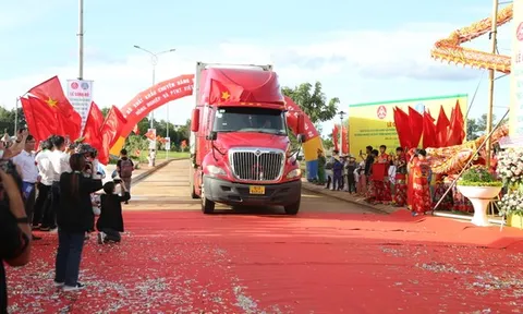 Chính thức xuất khẩu lô hàng sầu riêng chính ngạch đầu tiên sang Trung Quốc