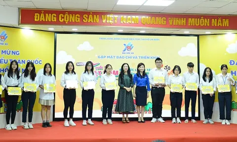 Năng lượng yêu thương dẫn dắt tương lai