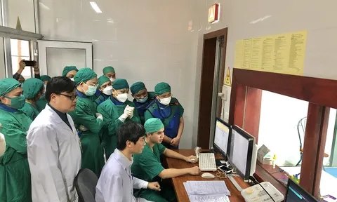 Chuyển giao kỹ thuật chụp và can thiệp lấy huyết khối ở bệnh nhân nhồi máu não cấp