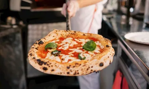 "Cuộc chiến bảo vệ pizza" ở Napoli (kỳ 1)