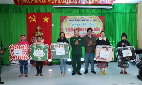 Bộ CHQS tỉnh Thừa Thiên Huế giao lưu văn hóa, văn nghệ "Thắm tình quân dân"