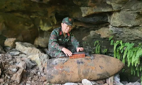 Nghệ An: Hủy nổ thành công quả bom nặng hơn 300kg