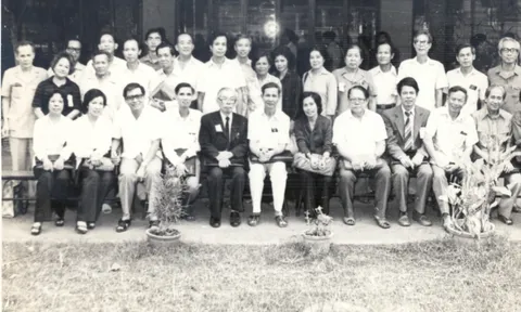 Nhớ lại kỉ niệm với Giáo sư Trần Đại Nghĩa