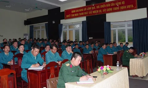 Tập huấn cán bộ Dân quân tự vệ năm 2023 cho 160 đồng chí là Phó Chỉ huy trưởng Ban Chỉ huy Quân sự