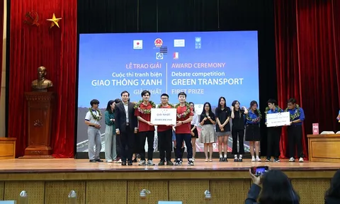 Chung kết Cuộc thi Tranh biện Giao thông xanh