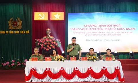 Lãnh đạo Công an tỉnh Thừa Thiên Huế đối thoại với đoàn viên thanh niên, hội phụ nữ