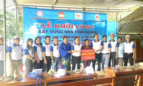 HTEC xây dựng 2 căn nhà tình nghĩa và tặng quà cho những gia đình khó khăn tại Hà Tĩnh