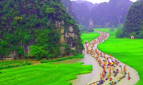 "Sắc vàng Tam Cốc - Tràng An" nơi Nam thiên đệ nhị động