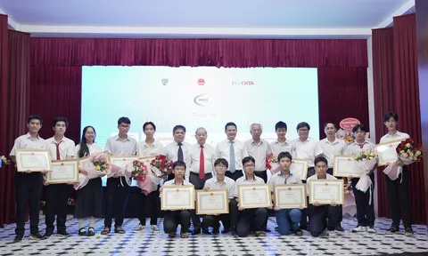 Hue-ICT Challenge 2023: Tìm kiếm, phát hiện các ý tưởng sản phẩm sáng tạo CNTT từ các em học sinh
